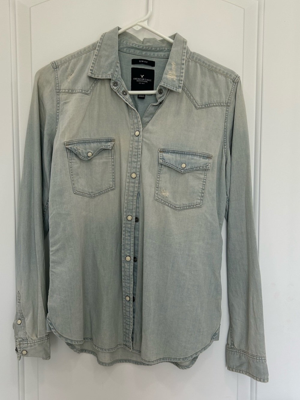 American Eagle Faded Lightly Distressed Slim Fit Denim Button-Down Shirt